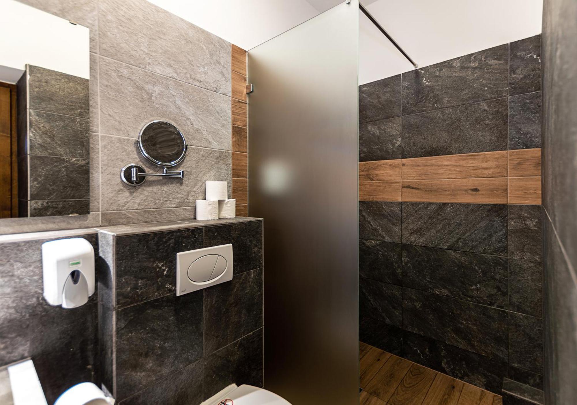 Ven Diofa De Lux Panzio Bed & Breakfast Szeged Eksteriør bilde