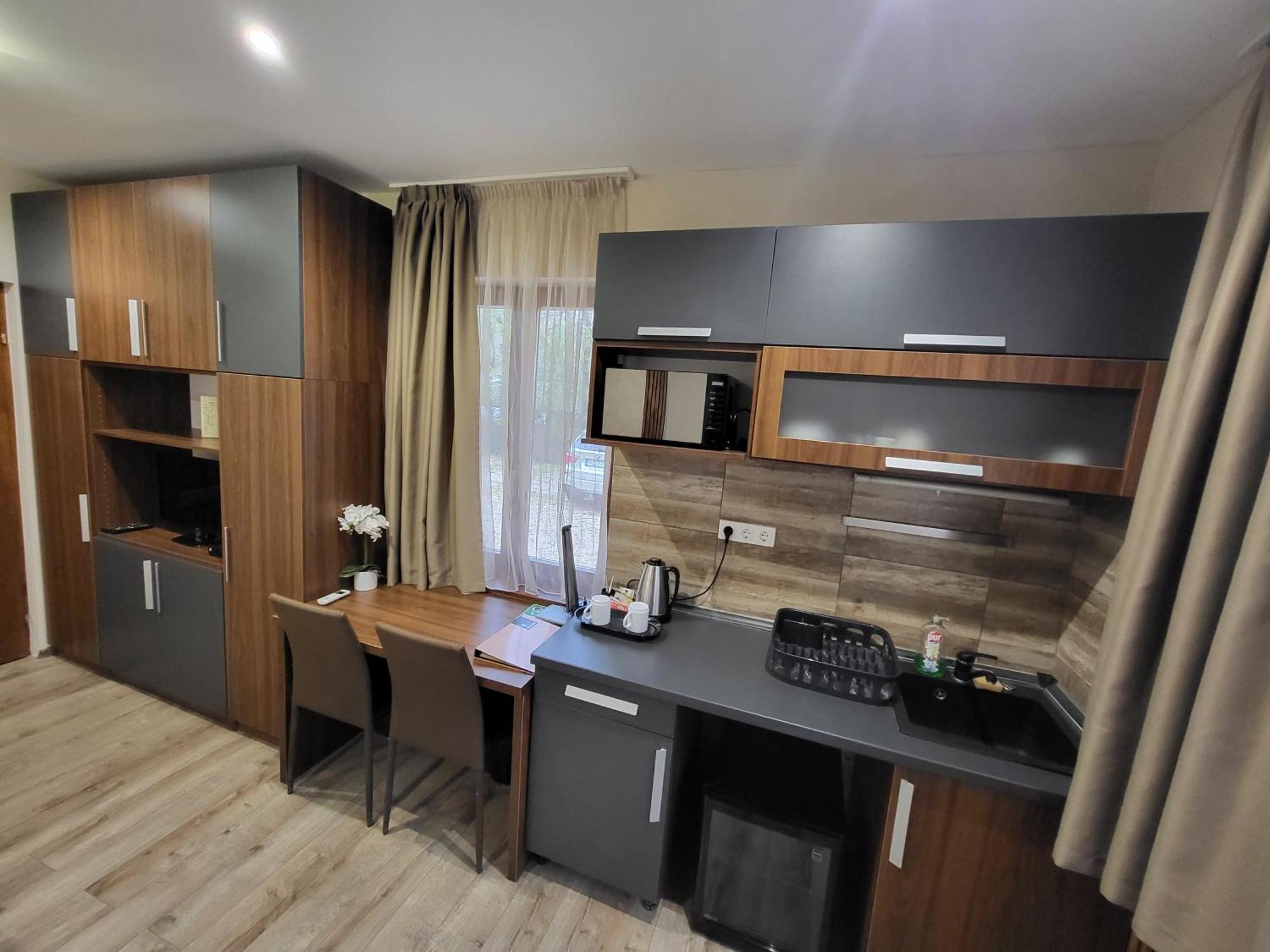 Ven Diofa De Lux Panzio Bed & Breakfast Szeged Eksteriør bilde