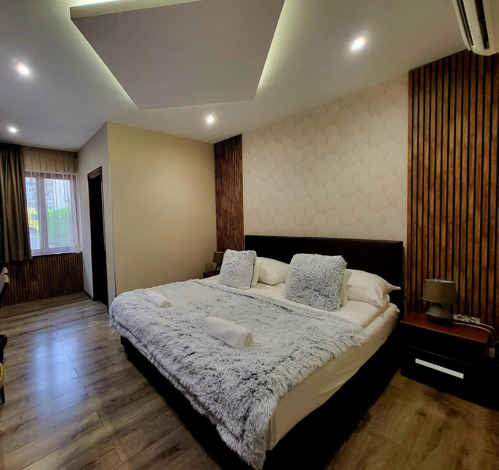 Ven Diofa De Lux Panzio Bed & Breakfast Szeged Eksteriør bilde