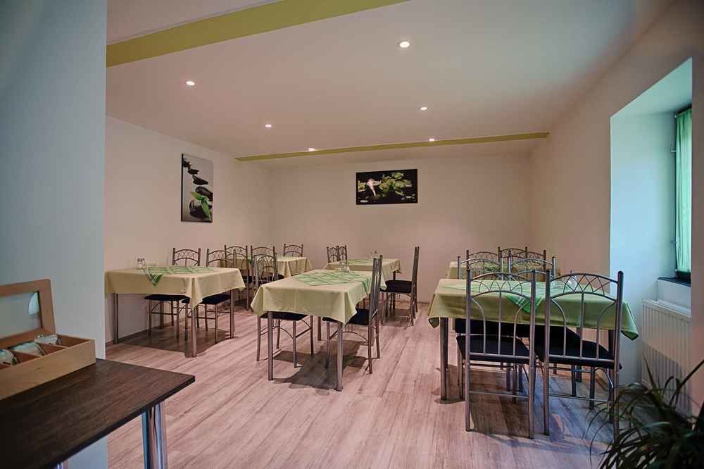 Ven Diofa De Lux Panzio Bed & Breakfast Szeged Eksteriør bilde
